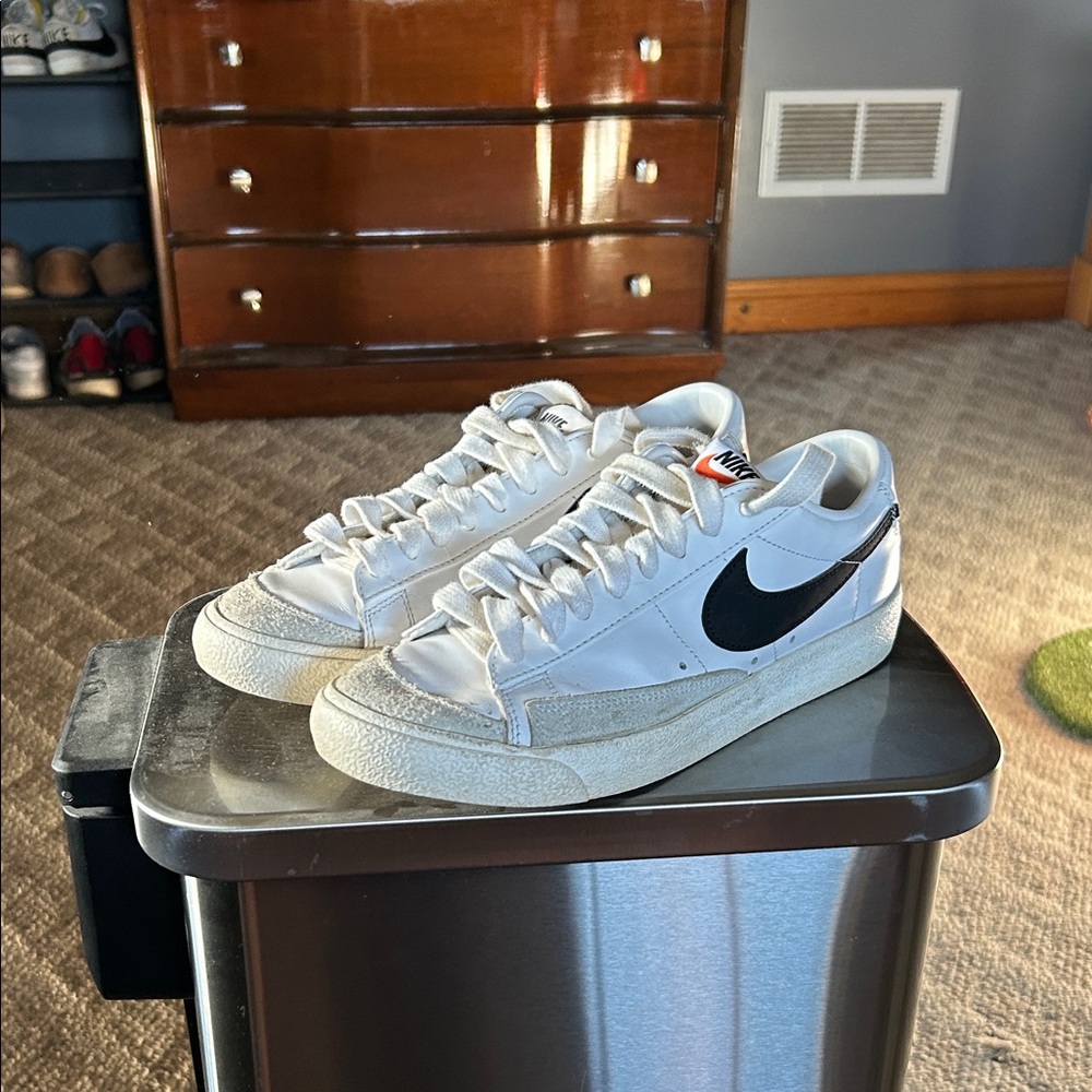 Men’s Nike Blazer 77 Low
